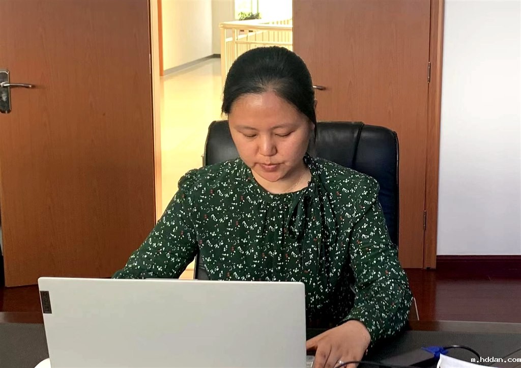 党委办公室主任张洁莹发言.jpg 党委办公室主任张洁莹发言.jpg