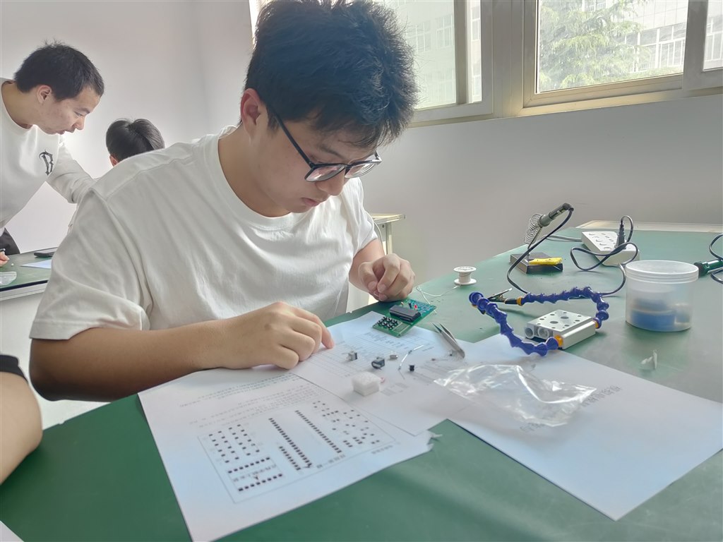 大赛照片16.jpg 大赛照片16.jpg