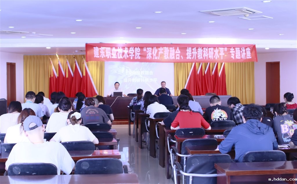 现场照片.jpg 现场照片.jpg