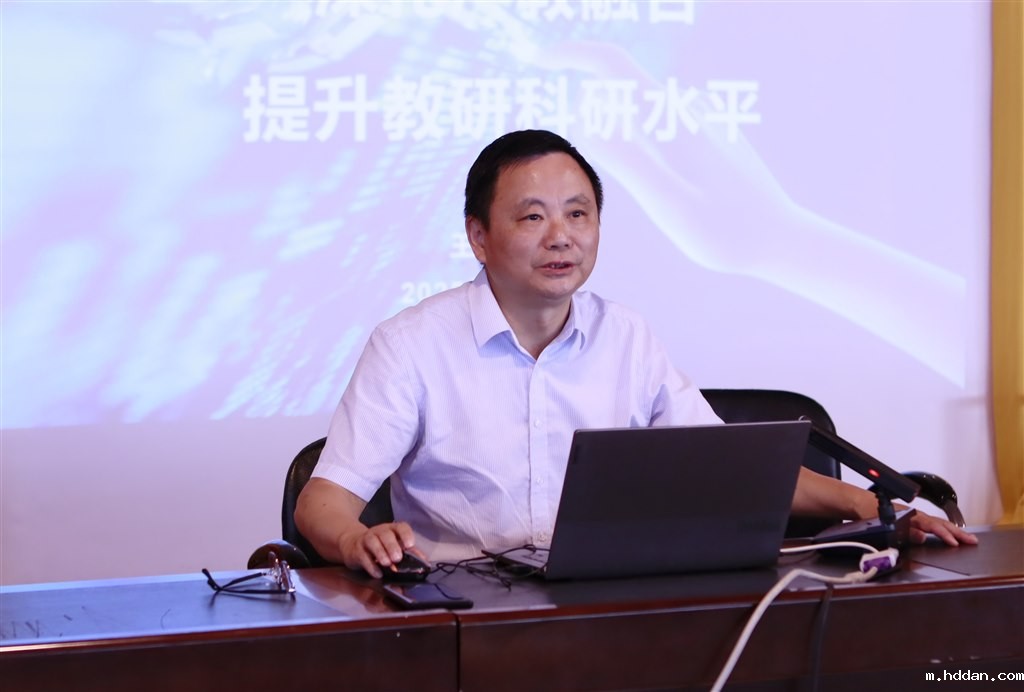 王志平书记.jpg 王志平书记.jpg